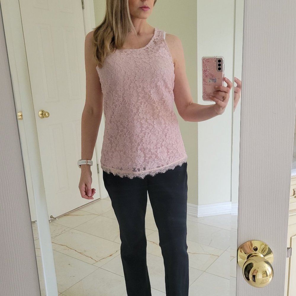 Laundry by Shelli Segal Crochet Top M